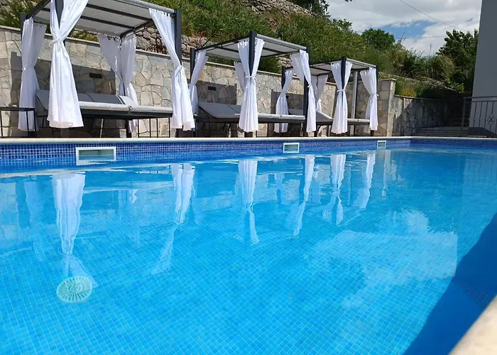 Villa Marija With Heated Pool